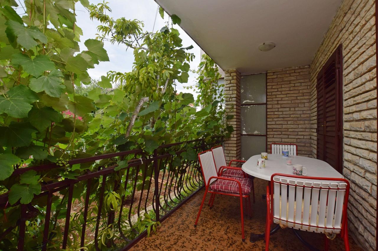 Apartments Andrija Pirovac Buitenkant foto